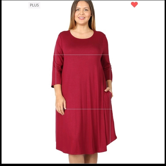 Dresses & Skirts - 3/4 sleeve round neck dress